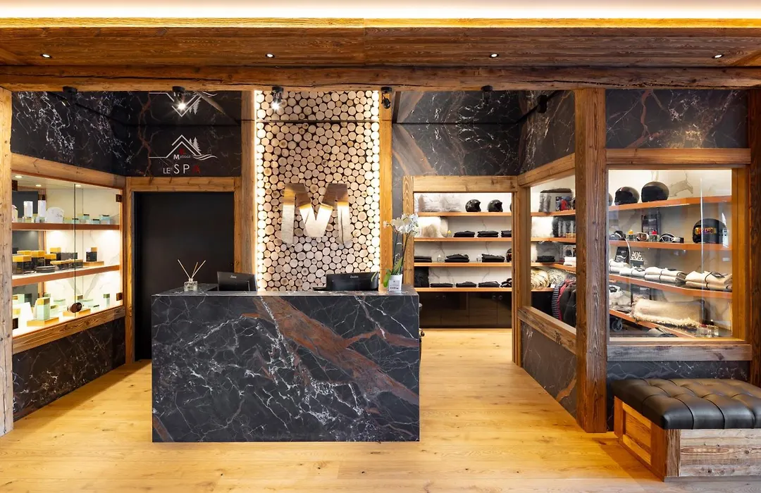 M Lodge & Spa-1